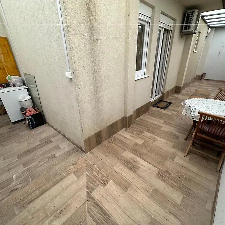 Apartment Selena *